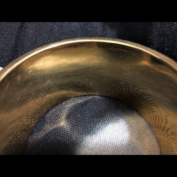 🔴 Final Price Vince Camuto Bangle Croc/Gold - Picture 3 of 4